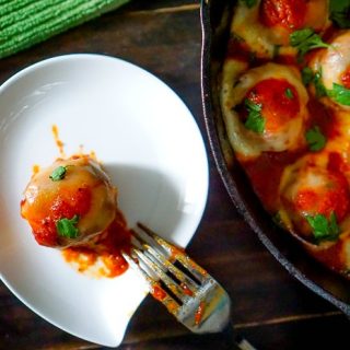 Chicken Parmesan Meatballs - Makes a hearty appetizer as well as an easy dinner idea served over pasta! | The Love Nerds #as