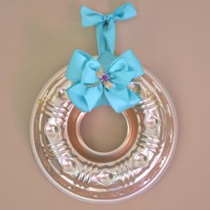 Upcycle a Bundt Cake Pan into a Wreath