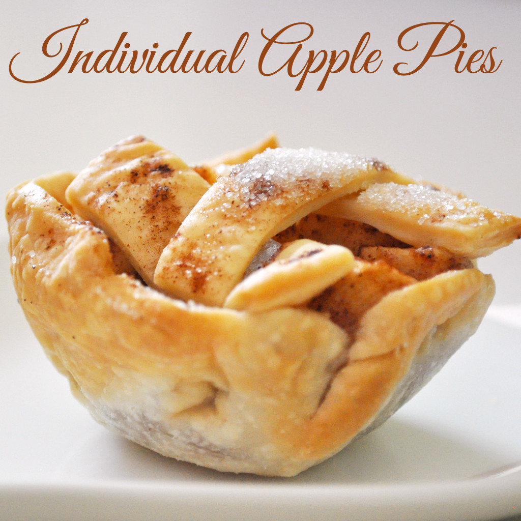 Individual Apple Pies | The Love Nerds