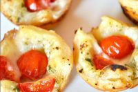 Mini Caprese Cups - a bite sized appetizer that gives you a taste of caprese salad in a puff pastry cup! {The Love Nerds}