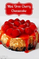 Mini Oreo Cherry Cheesecake - Make smaller version of a fabulous dessert, perfect as a couple's dessert or for a small family! {The Love Nerds} #cheesecakerecipe #dessertrecipe #minidesserts