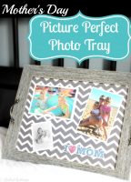 Make a personal Mother's Day Gift with this Picture Perfect Photo Tray {The Love Nerds} #crafts #diy #photoproject