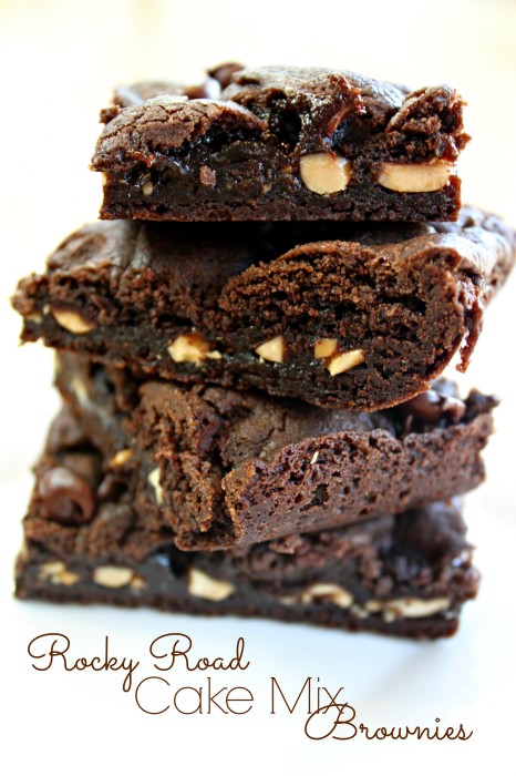 Rocky Road Cake Mix Brownies - A yummy treat you won't want to miss! {The Love Nerds} #dessert #brownierecipe