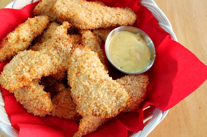 Quick & Easy Baked Chicken Fingers - Only need a few ingredients to make this easy dinner idea! {The Love Nerds} #easydinneridea #chickenrecipe #kidfriendly 