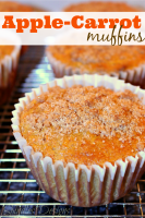 Apple Carrot Muffins - A delicious muffin recipe using the wonderful flavors of fall. These would be perfect to offer for Thanksgiving breakfast! {The Love Nerds Apple Series}