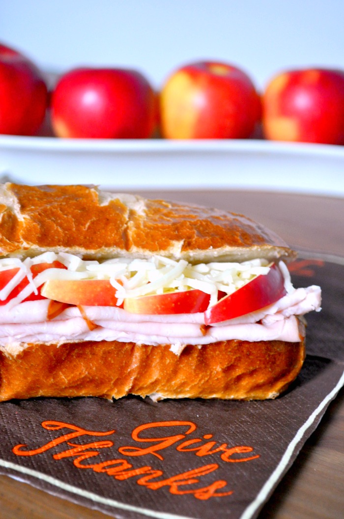 Apple Mozzarella Turkey Sandwich - a dressed up sandwich that makes a meal feel special without hard work! Perfect for Thanksgiving leftovers! {The Love Nerds} #TasteTheSeason #ad