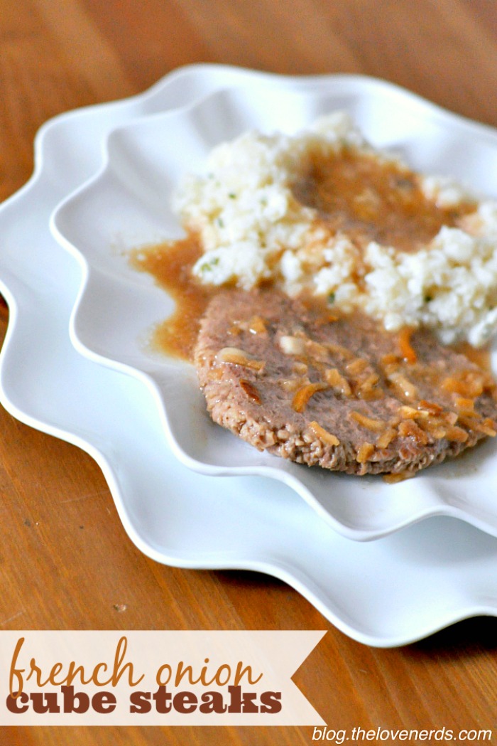 An easy 5 ingredient dinner idea that will make your house smell amazing - French Onion Cube Steaks with Gravy! {The Love Nerds}