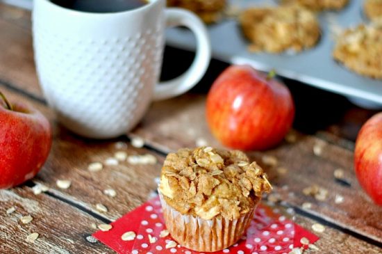 A morning routine can make even the worst days easier! See my 4 Tips for Establishing a Strong Morning Routine, including a recipe for an easy breakfast - Dutch Apple Pie Muffins! {The Love Nerds} #McCafeMyWay #Ad