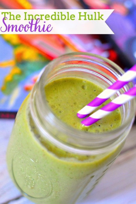 The Incredible Hulk Smoothie - A green smoothie packed full of healthy goodies while still tasting absolutely DELICIOUS! {The Love Nerds}