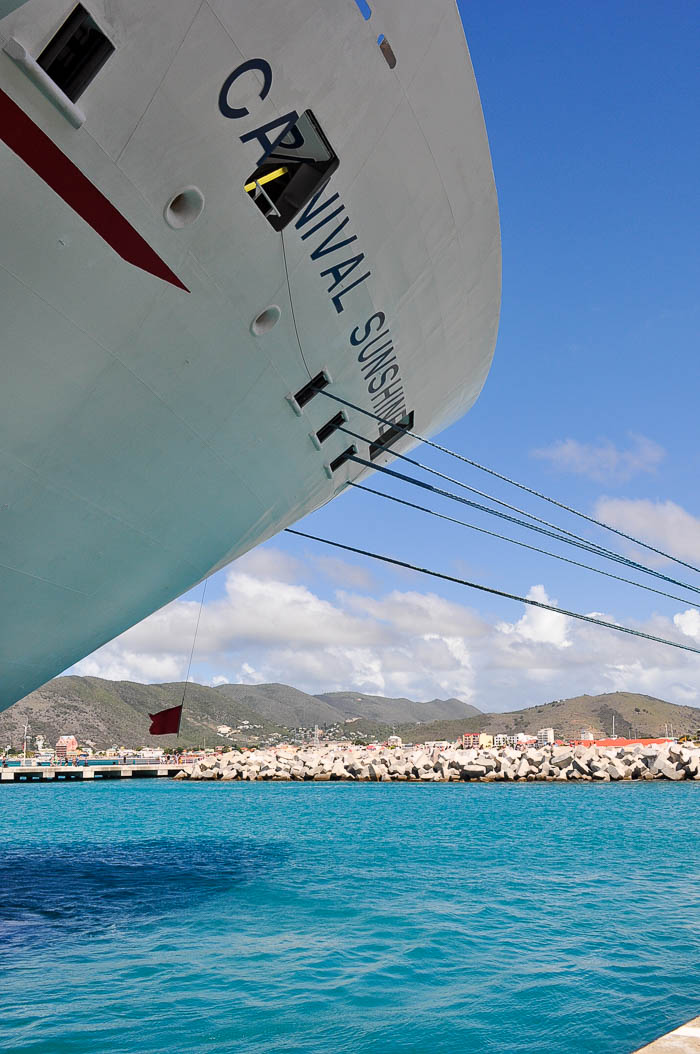 St. Maarten Cruise Port - I'm sharing tips on our Caribbean Cruise, including our stop at St. Maarten and Airport Beach! | The Love Nerds