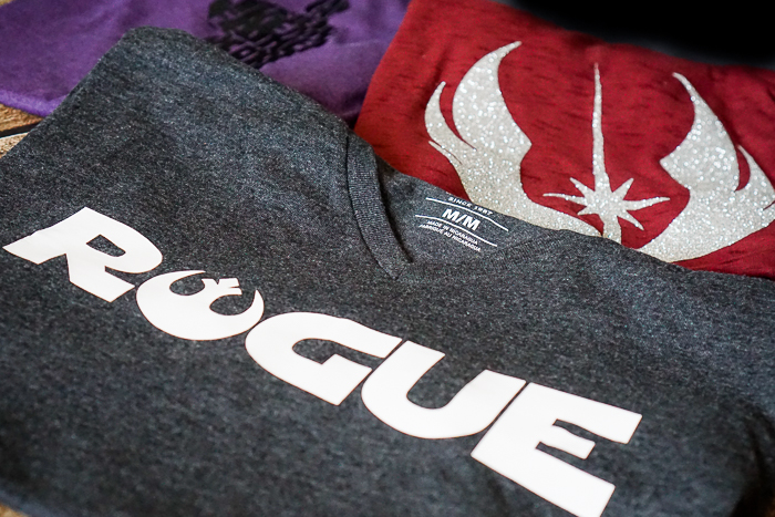 Making your own nerd shirts is so easy! Come see how I made these DIY Star Wars Shirts and get crafting! | The Love Nerds