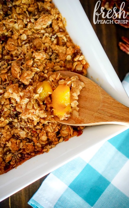 Fresh Peach Crisp - Homemade Peach Crisp is not hard! This easy recipe will deliver a delicious peach dessert your whole family will love! | The Love Nerds
