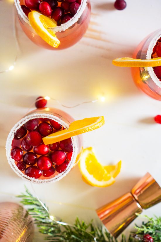 Orange Cranberry Margarita - Easy Holiday Cocktail! - The Love Nerds