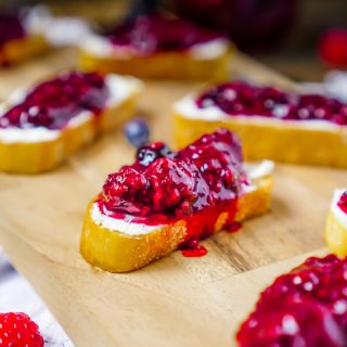 Berry Goat Cheese Crostinis