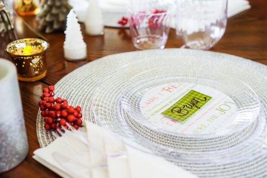 'Tis the Season for holiday entertaining!! Tips for easy holiday table decor, including a DIY for custom party plates and dinnerware that can be used for Christmas, New Years, and any fun celebration. | The Love Nerds #partydecor #holidaytablescape #christmasdecorations
