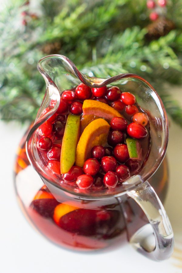 Citrus Cranberry Holiday Sangria | A Red Wine Sangria - The Love Nerds
