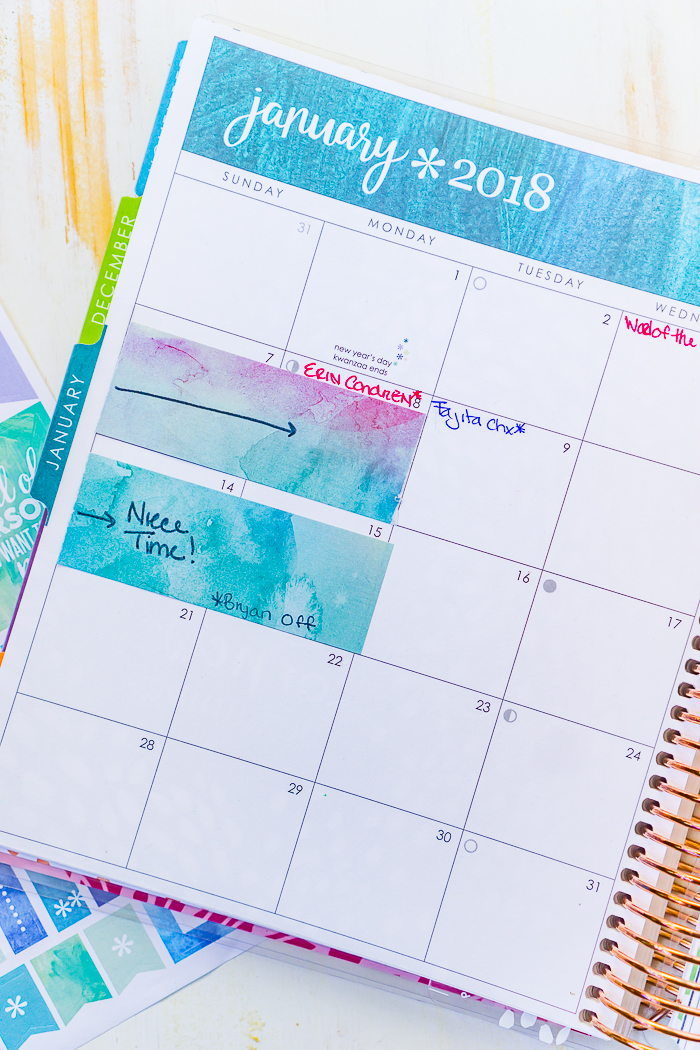 Looking for Erin Condren Planner Ideas? I'm sharing how I use the monthly calendar spreads in my EC Life Planner. Organizational tips for life and work! 