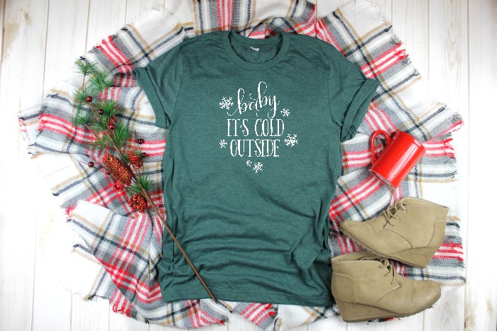 Celebrate Winter Wonderland with this winter design bundle!! These winter and snow files are perfect for making printable decor or cards, DIY Christmas gifts like tumblers or shirts, and even Christmas decor! Grab your winter SVG files and more now!  | THE LOVE NERDS #svgfiles #diychristmasshirts #diychristmasprints #christmassvg #diychristmasgifts