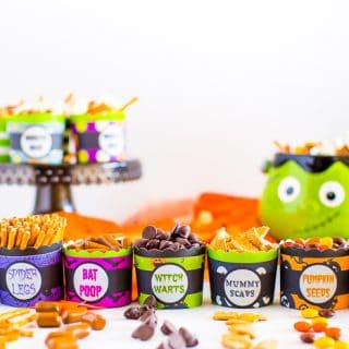 Monster Mash – A Fun and Easy Halloween Trail Mix